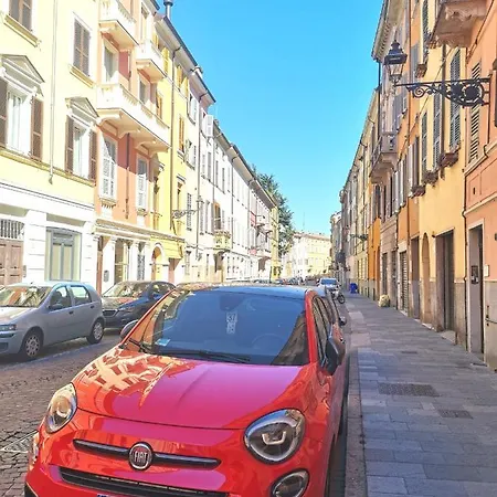 Appartement Borgo Antico I I I Privat Parking Parma