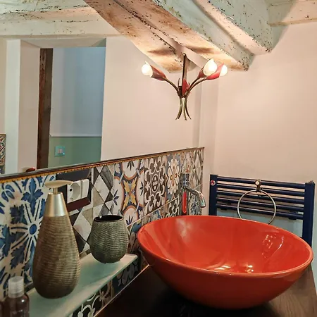 Borgo Antico I I I Privat Parking