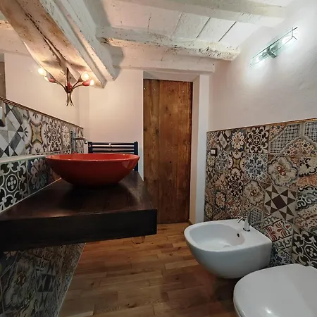 Borgo Antico I I I Privat Parking