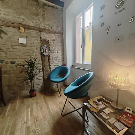 Borgo Antico I I I Privat Parking Parma