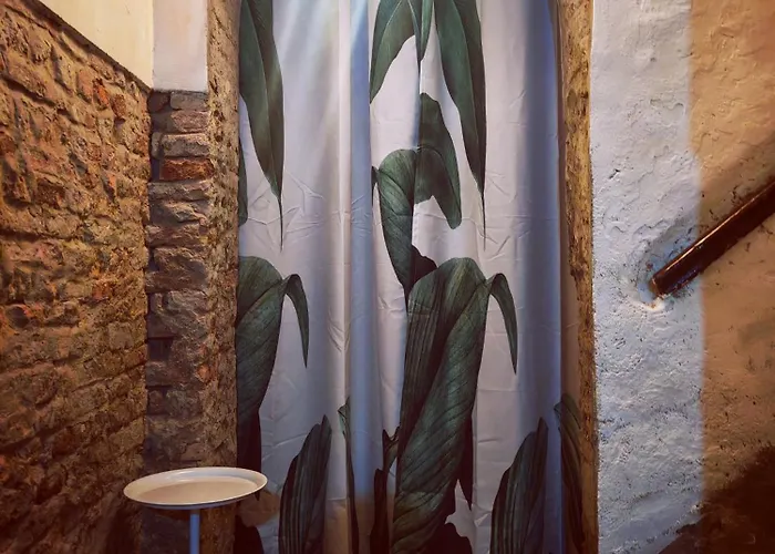 Borgo Antico I I I Privat Parking *